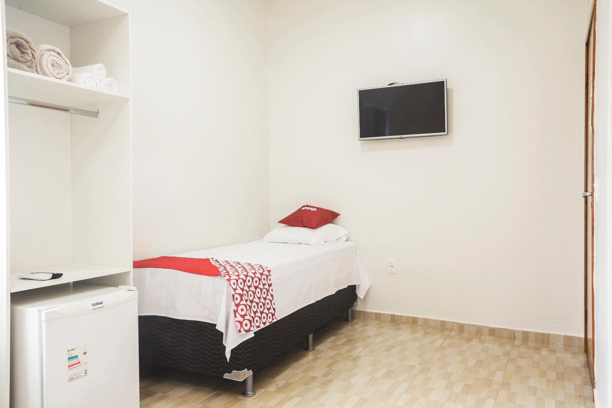 Oyo Brisa Tropical, Brasília 4*